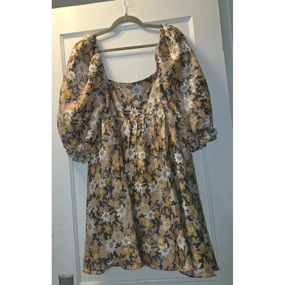 Storia Floral Puff Sleeve Babydoll Mini Dress Square Neck Metallic  Peach Large